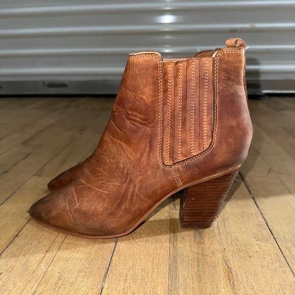 Aldo Chelsea Ankle Boots Womens Size 9 Brown Genuine Leather‎ Block Heel Outdoor - Picture 4 of 13